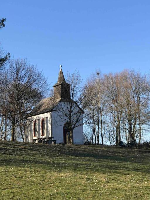 Immerath Eifelhausaufzeit-Vulkaneifel-Architekten-Chalet Mit Sauna Im Vulkankrater מראה חיצוני תמונה